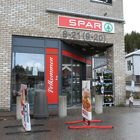 호스텔 Naer Kristiansand *